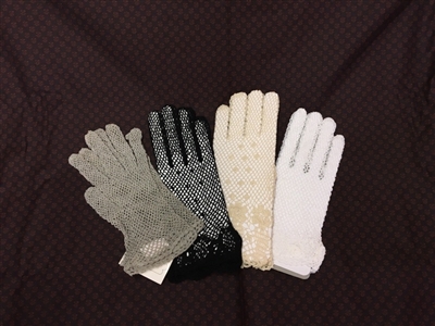 Ladies Crocheted Gloves | Gettysburg Emporium