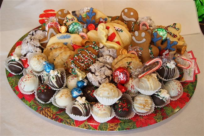 Holiday Dessert Gift Tray/Tin (Large)