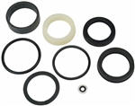 505136032 : SEAL KIT - LIFT CYLINDER FOR YALE