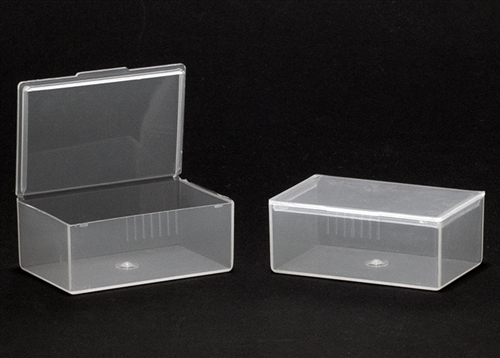 Flex-A-Top® FT-14 horizontal hinged-lid plastic box samples, medical  grade polypropylene; autoclavable in the presence of aqueous solutions and  food packaging safe - FDA compliant