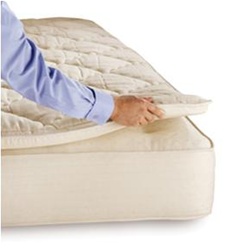 Tiffney Organic Round Mattress Topper