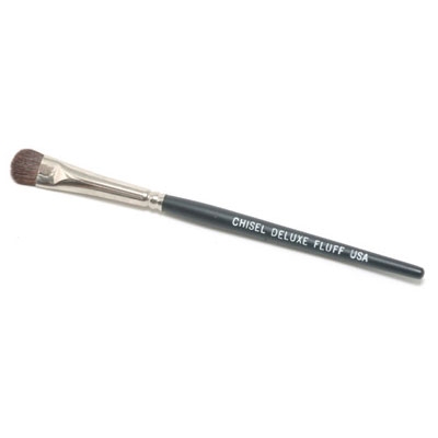 Chisel Deluxe Fluff Brush