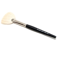 Deluxe Soft Fantail Brush