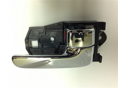 97-01 Camry Interior Door Handle RH - Chrome