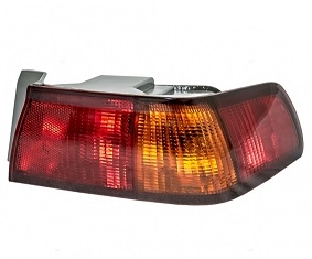1997-1999 TOYOTA CAMRY TAIL LAMP ASSEMBLY QUARTER MOUNTED RH (PASSENGER)