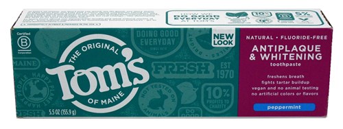 Toms Nat Toothpaste Antiplaque + Whitening Peppermint 5.5oz (16614)<br><br><br>Case Pack Info: 24 Units