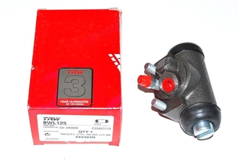 243303O - OEM Wheel / Brake Cylinder - Left Hand - For Rear SWB up to 1980 For Land Rover Series