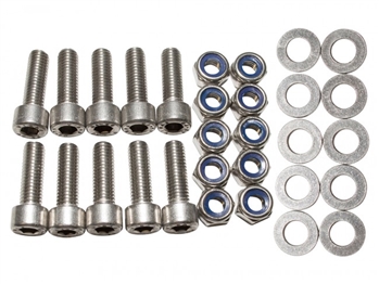 DA1136 - Stainless Steel Bolt Kit for Def Rear Crossmember to Body (S)