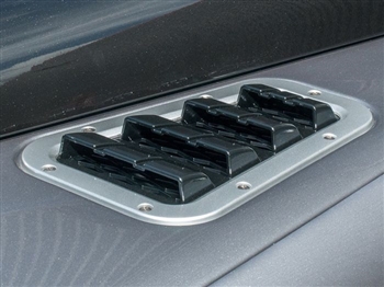 DA1975 - Fits Defender XS Top Wing Vents in Silver With Black Mesh - Fits All Defenders - Comes as a Pair