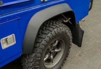 DA1978 - 30mm Extended Arches in Standard Style - Comes as a Rear Pair Fits Defender
