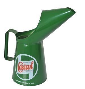 DA6273 - Pouring Jug by Castrol Classic Oil - Quart (2 Pint)