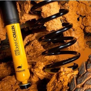 DA8911.G - Defender Front Shock Absorber - Old Man Emu - Fits Defender 90 / 110 / 130 & Discovery 1