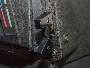 DA8945 - Fits Defender Aluminium Trim Pieces - Heater Control Knobs in Black Anodised - One Piece