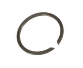 FRC8882 - Selector Shaft Snap Ring - For LT77 Gearbox - Fits Above Yoke Ring - For Genuine Land Rover and Discovery 1