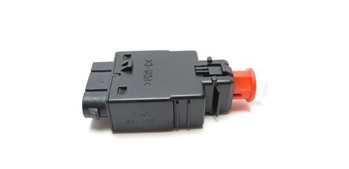 LR005794 - Brake Light Switch for Land Rover Discovery 1 with ABS (Anti-Lock Brakes)