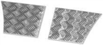 LR148-3f - For Defender Rear of Front Wing Chequer Plate - 3mm