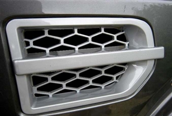 LR3V420SIL - Side Vent Replacement, Style Vent In Silver (Only ONE Left) For Discovery 3 & Discovery 4
