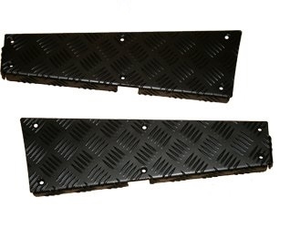 LR48B - 2mm Black Chequer Plate 110 Rear Quarter Slim