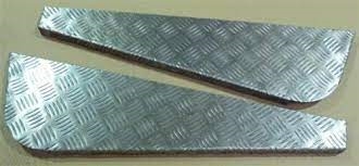 LR572S-3 - 130 HI CAP REAR WING CORNERS 3MM SATIN ANODISED FINISH