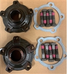 LRC1155 - Set of Two Drive Flanges with Gaskets and Drive Flange Bolts - For Defender (1994 on), Discovery (1993 on) and Range Rover Classic (1992 on)