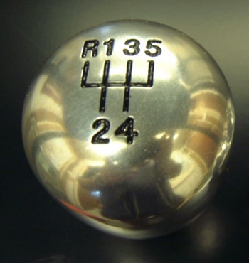 LRC1554 - Aluminium Gear Knob With Black Engraving For Defender up to 1993 - LT77 Gearbox