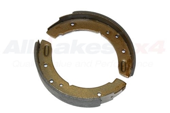 STC3821 - Handbrake Shoes for Land Rover Series 2, 2A & 3