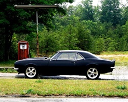 Chuck Whitenburg's 68 Camaro