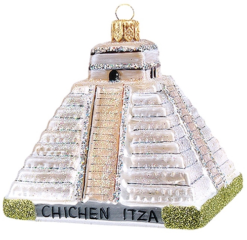 Chichen Itza Kukulkan Pyramid