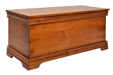 Maple Decorah Chest