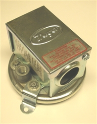 26072 SWITCH, PRESSURE,.07-.15" WC,1910-00