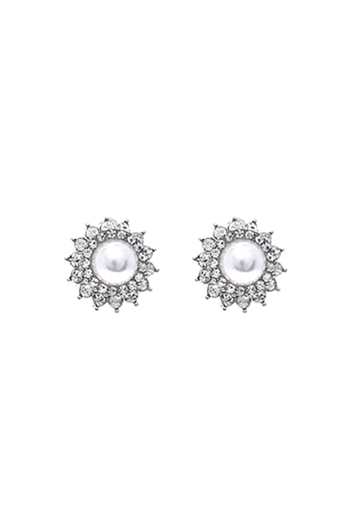 S1-3-4-25486WH-S - FLOWER CENTER PEARL STUD EARRINGS -  WHITE SILVER/1PC