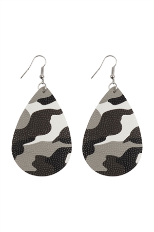 S24-7-5-27044WH-R - CAMOUFLAGE PRINTED TEARDROP HOOK EARRINGS - WHITE SILVER/1PC