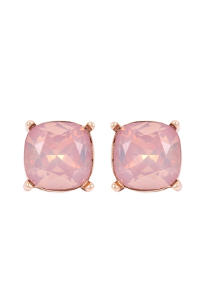 A1-1-2-AE0088GD-LPO - GLASS CUSHION POST EARRINGS-LIGHT PEACH/1PC