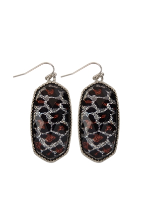 S6-4-1-AE0331RD-GLEO - GLITTER SILVER LEOPARD OVAL EPOXY DROP FISH HOOK EARRINGS/1PC (NOW $1.50 ONLY!)