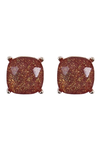 SA4-1-1-AE0384BGD - CUSHION CUT GLITTER GLASS EPOXY POST EARRINGS-BURGUNDY/1PC