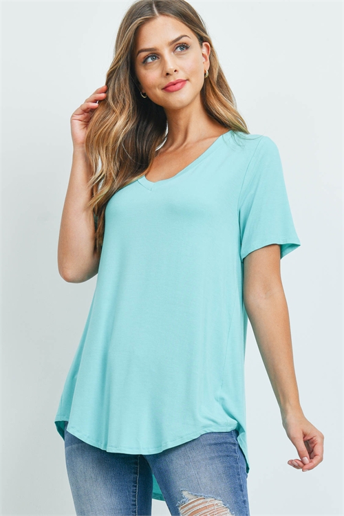 S15-8-5-AT-5541-MNT - LUXE RAYON SHORT SLEEVE V-NECK HI-LOW HEM TOP- MINT 1-1-2-2