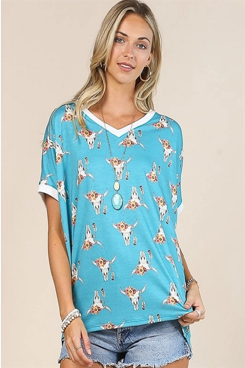 S37-1-1-AV-AV1088-KRISTEN - LONGHORN PRINT V NECK TOP- 1-2-2-1