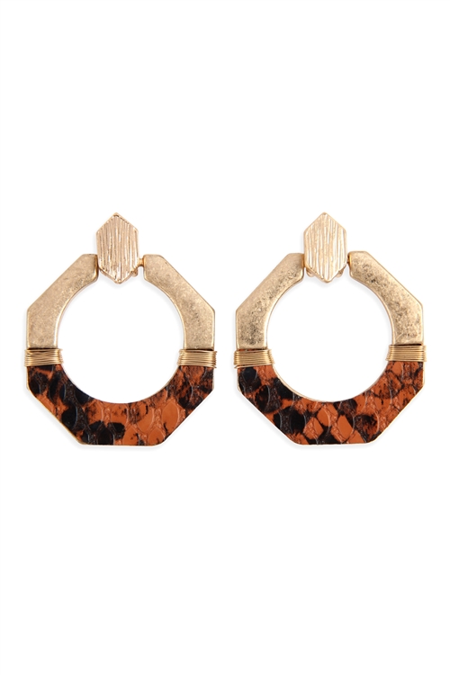 S4-6-2-B2E2733RUST - OCTAGON HALF METAL AND HALF SNAKE SKIN LEATHER POST EARRINGS - RUST /6PCS (NOW $ 1.50 ONLY!)
