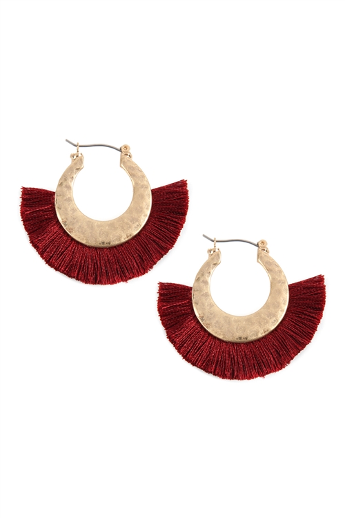 S21-4-3/S22-4-3-B2E2776BGD - FAN TASSEL WITH METAL HAMMERED HOOP EARRINGS - BURGUNDY /6PAIRS