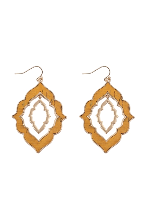 S25-2-2-B3E2201MST-MOROCCAN SHAPE CAST CORK LINK HOOK EARRINGS-MUSTARD/6PCS