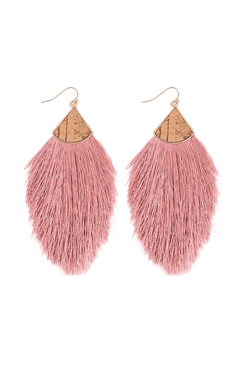 S1-6-2-B5E2238DPK - CORK W/ FRINGE THREAD DROP HOOK EARRINGS-DUSTY PINK/6PCS