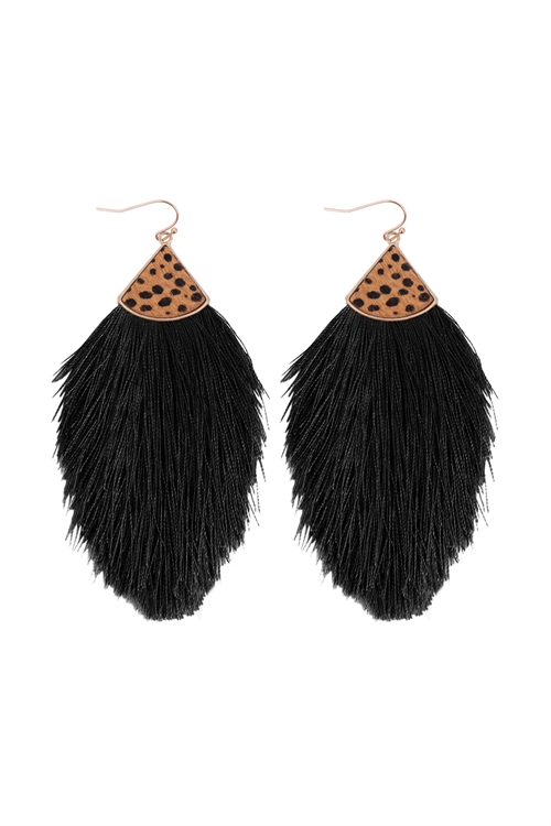 S1-4-4-B5E2239JET - REAL CALF CHEETAH HAIR PRINT W/ FEATHER SHAPED THREAD TASSEL EARRINGS - BLACK/6PCS