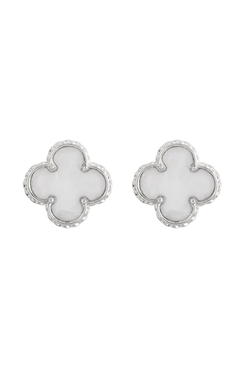 A1-1-2-B7E2520-RH - CLOVER SHAPED SHELL DAINTY POST EARRINGS-SILVER/1PC