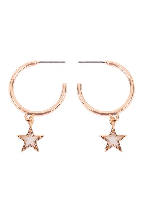 S6-6-2-CE19476GWT - STAR LINK HOOP MOP EARRINGS-GOLD WHITE/6PCS