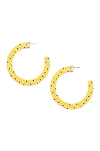 S5-6-4-CE2443WGYEW - WOOD MOROCCAN OPEN CUT HOOP ROUND EARRINGS-YELLOW/1PC (NOW $2.00 ONLY!)