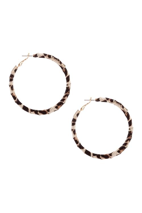 S22-5-1-CE2707GDBEG - METAL ANIMAL PRINT HOOP EARRINGS - BEIGE/6PCS