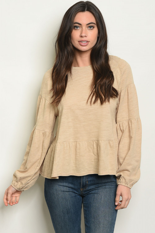 S19-10-4-T24423 TAUPE TOP 2-2-2
