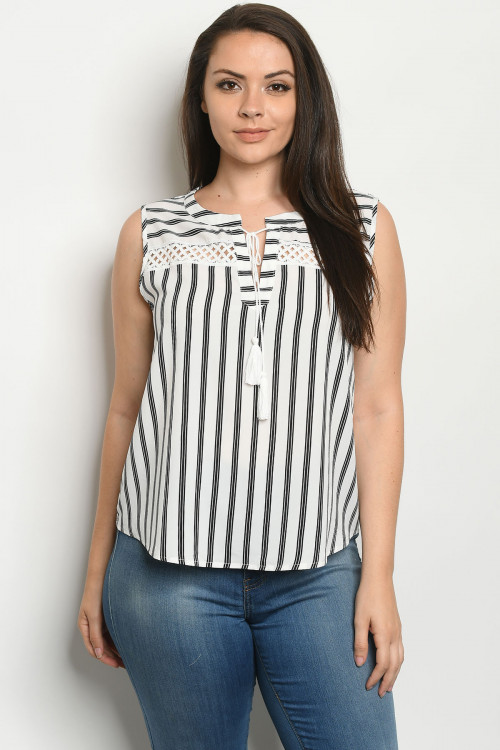 S23-6-1-T10183X WHITE STRIPES PLUS SIZE TOP 2-2-2