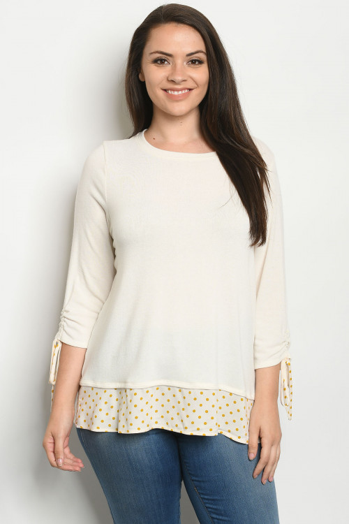 C33-A-1-T7857X CREAM WITH DOTS PLUS SIZE TOP 3-2-1