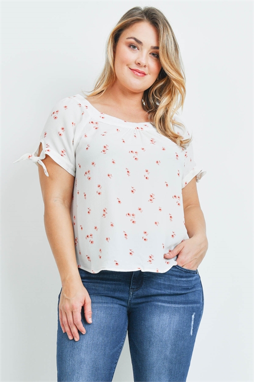 SA4-000-2-T102471X OFF WHITE WITH FLOWER PLUS SIZE TOP 2-2-2